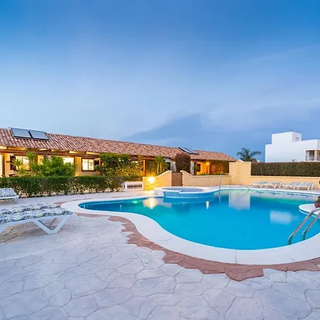 Jibazahora Libra Holiday home